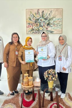 Perjanjian Kerjasama (PKS) Dinas Kependudukan Dan Pencatatan Sipil Kabupaten Karimun Dengan Rumah Sakit Bakti Timah Karimun