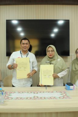Perjanjian Kerjasama (PKS) Dinas Kependudukan Dan Pencatatan Sipil Kabupaten Karimun Dengan Rumah Sakit Umum Daerah (RSUD) Muhammad Sani Kabupaten Karimun