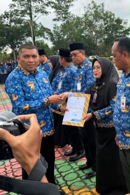Disdukcapil Kabupaten Karimun Raih Penghargaan Pengawasan Kearsipan Internal Hasil Audit Tahun 2025